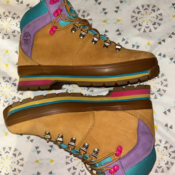 Timberlands Euro Hiker (Womens sz 9) - Picture 1 of 4